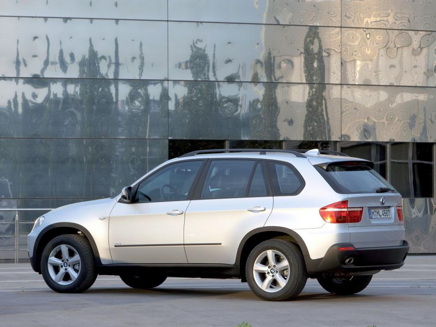  BMW X5 3.0d 2007 года  (фото 13 из 16)